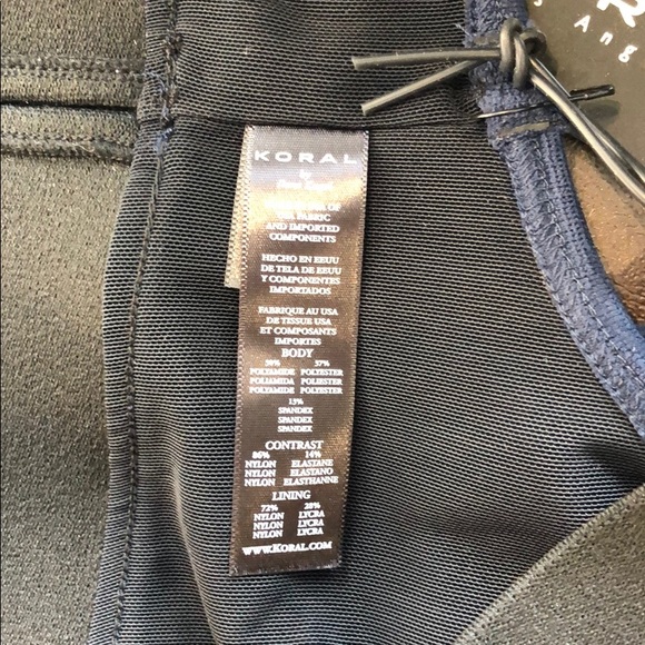 Koral pine trifecta sports bra - Picture 10 of 11